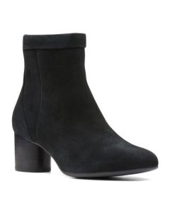 Women's Clarks UnCosmo Up Black Suede