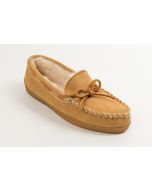 Women's Minnetonka Pile Lined Moc Tan
