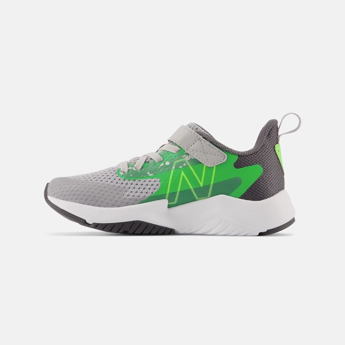 【PORTERNA】Buddy Strap Sneakers Buy Big Kids' New Balance Rave Run v2 Bungee Lace with Top