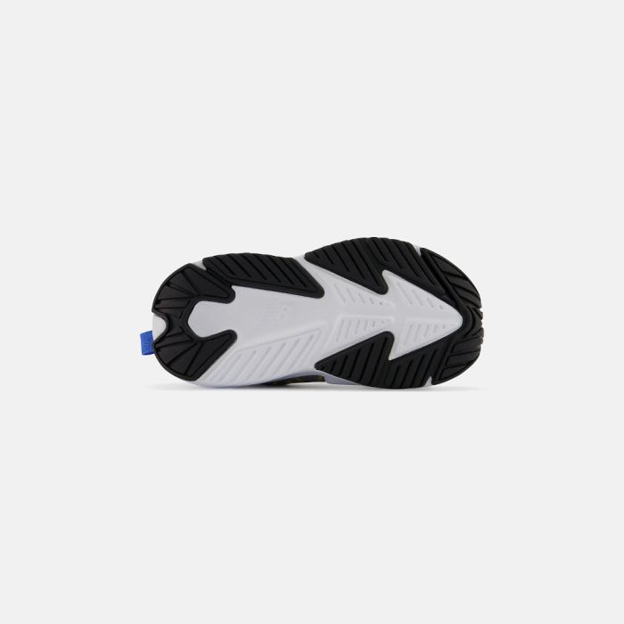 Buy Little Kids' New Balance Rave Run v2 Raincloud with Vibrant