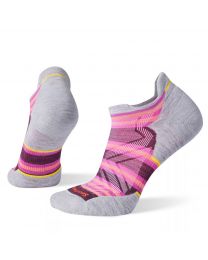 Women's Smartwool Run Targeted Cushion Stripe Low Ankle Socks Bordeaux